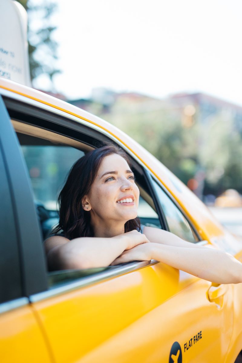 How to Get the Cheapest Gatwick Airport Taxi Without Getting Ripped Off