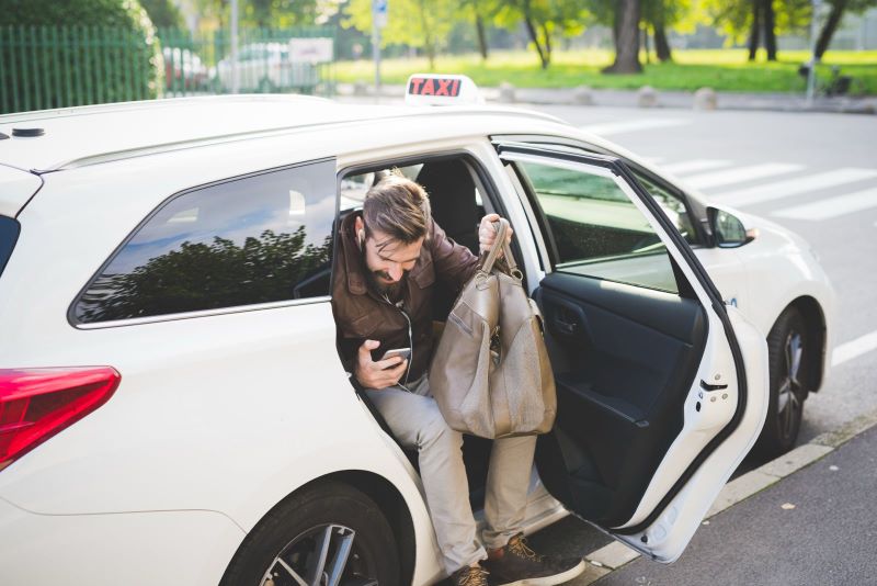 Wedding Transport in 2026: Why Couples Are Ditching Traditional Wedding Cars for Private Hire MPVs